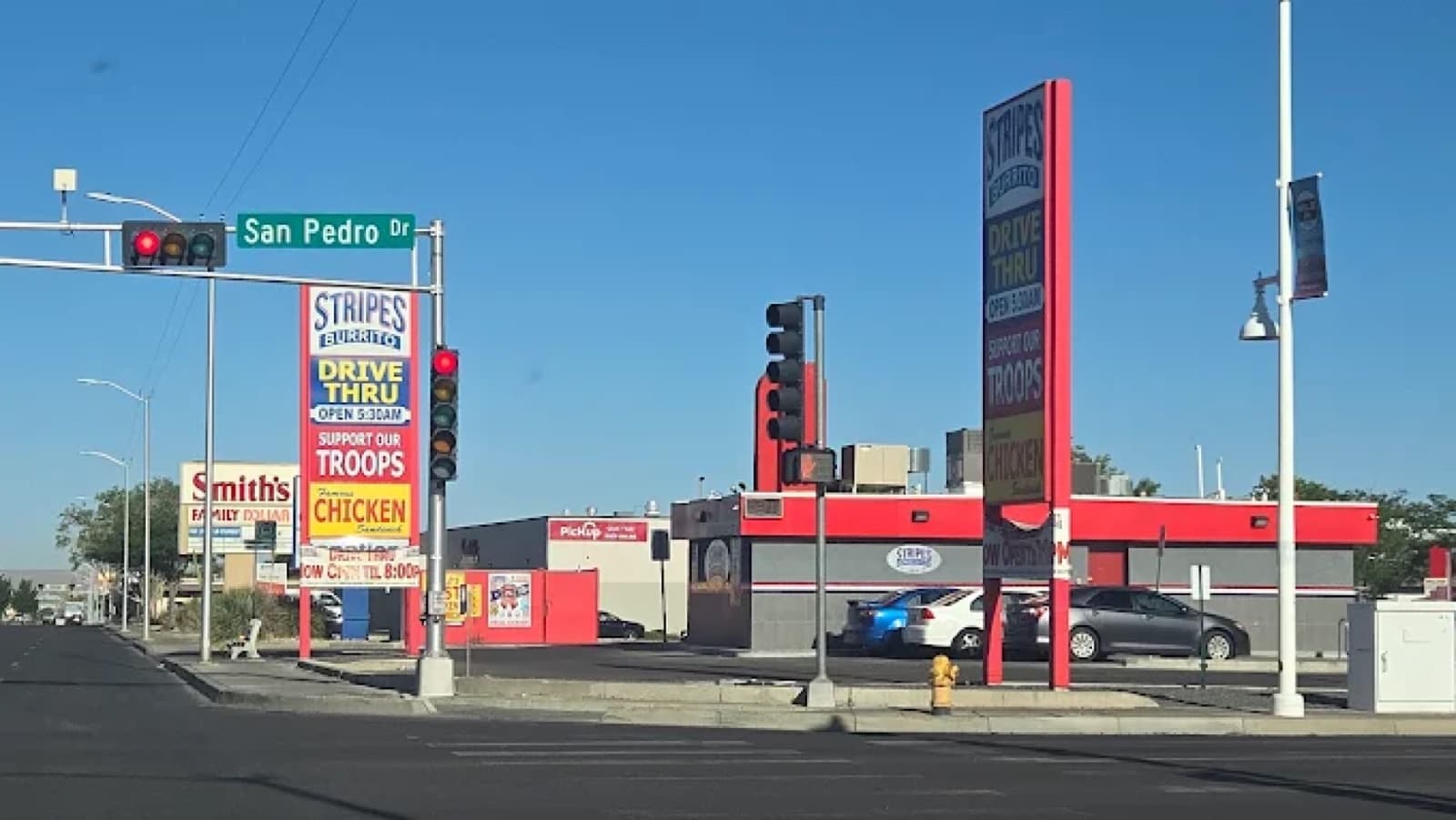Lomas β Stripes storefront